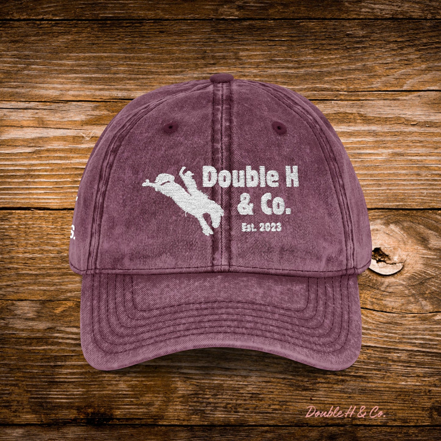 Vintage Embroidered Baseball Cap – White Logo