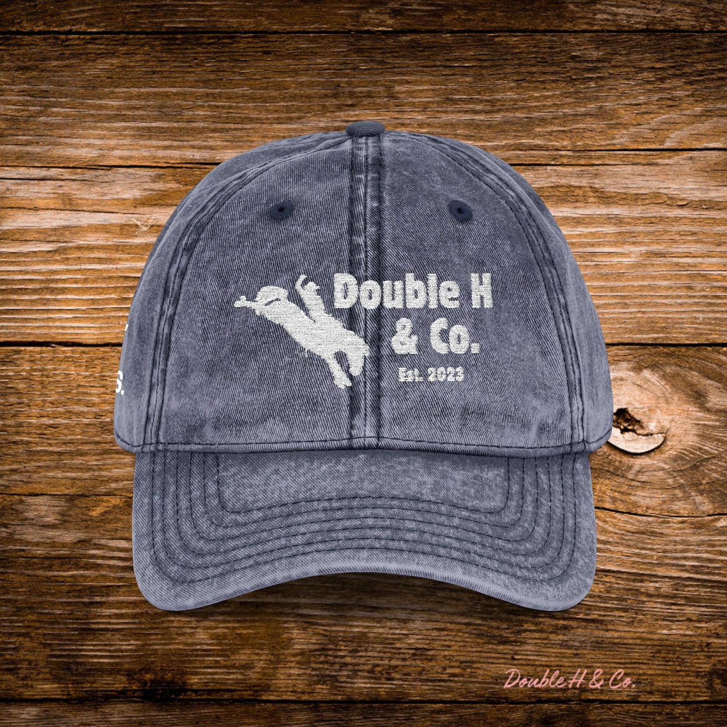 Vintage Embroidered Baseball Cap – White Logo