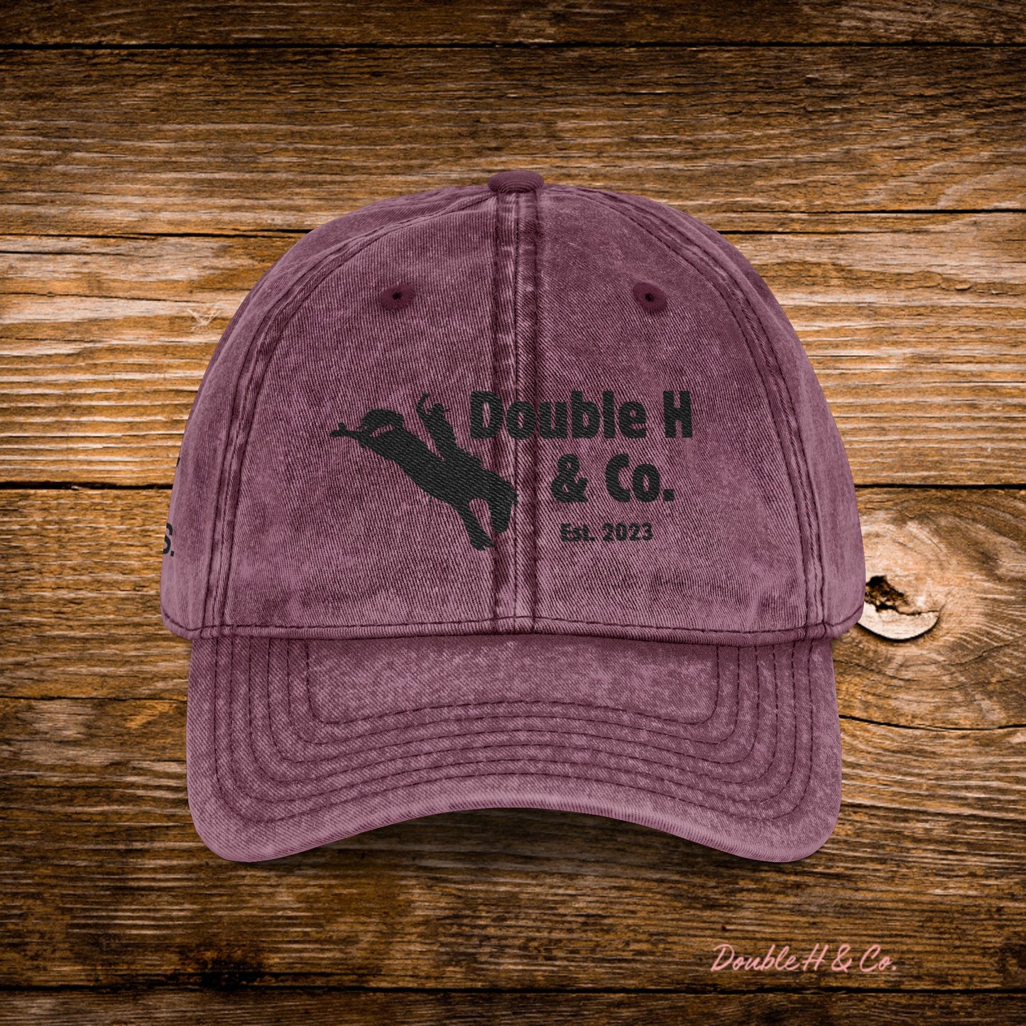 Vintage Embroidered Baseball Cap – Black Logo